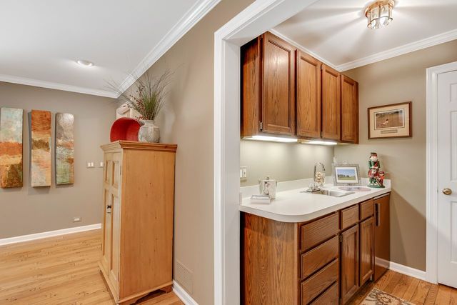 1448 Ridge Road Northbrook, IL 60062 - Photo 8 of 21