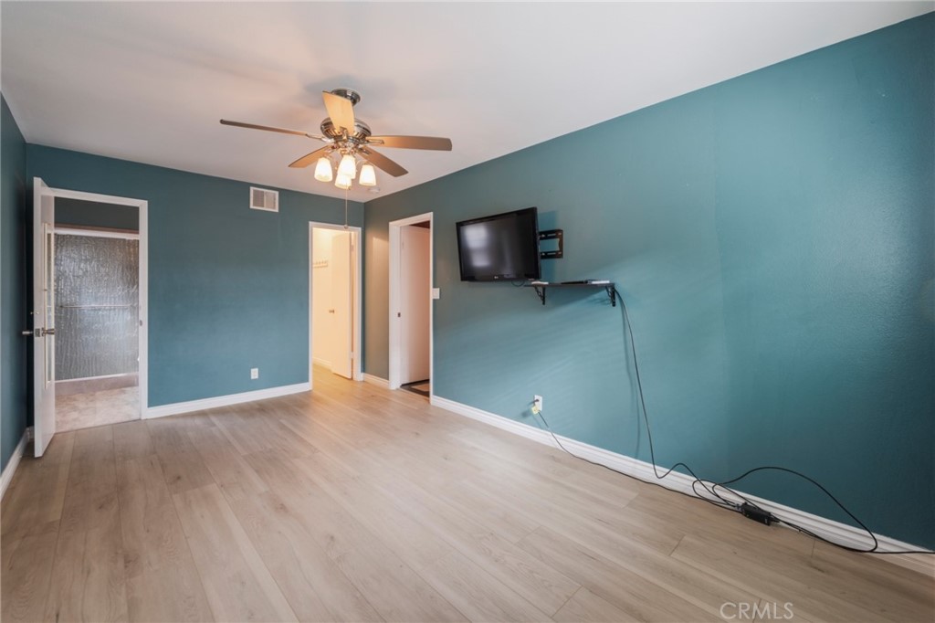 10092 Dana Drive Huntington Beach, CA 92646 - Photo 23 of 33