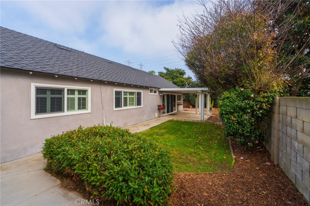 10092 Dana Drive Huntington Beach, CA 92646 - Photo 29 of 33