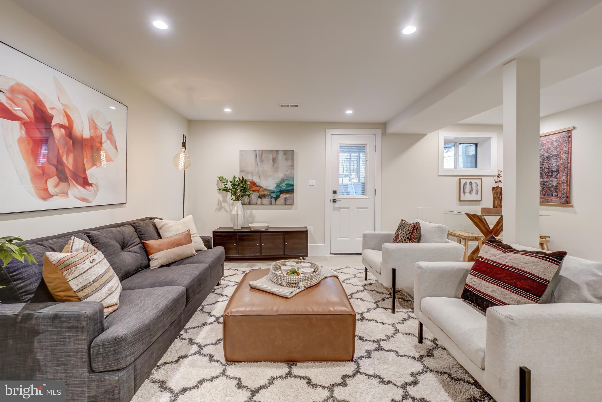 729 Park Road Northwest Washington, DC 20010 - Photo 17 of 22 Gallery Image 17