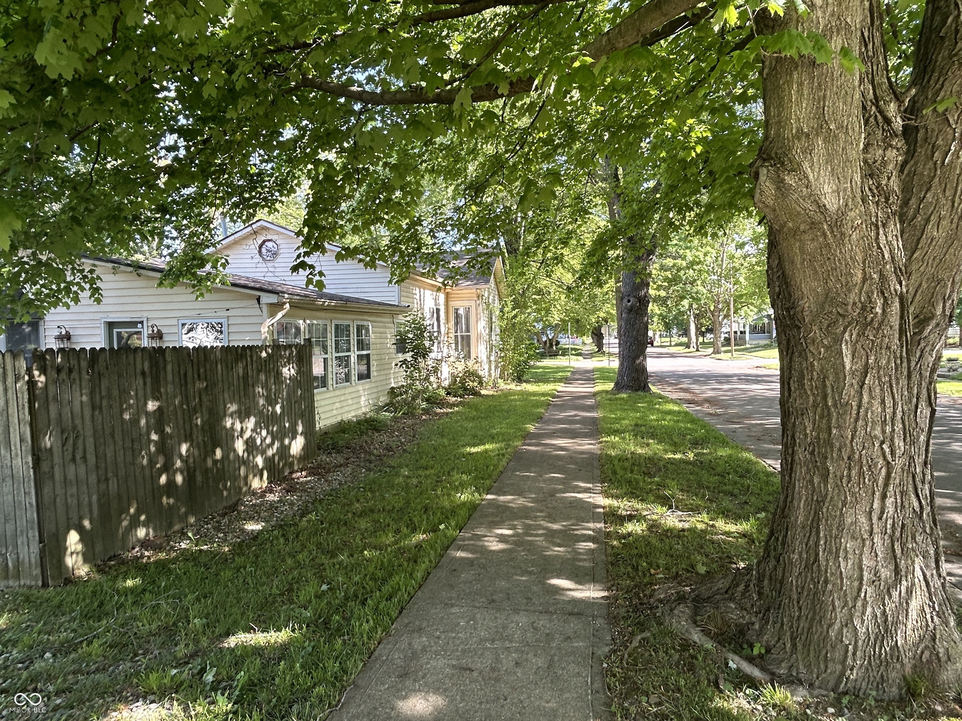 404 Pearl Street Pendleton, IN 46064 - Photo 6 of 17