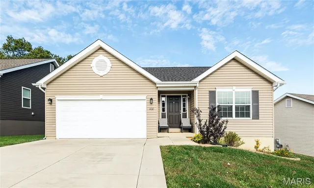 $379,900 | 1108 Timber Creek Lane, Imperial, MO 63052