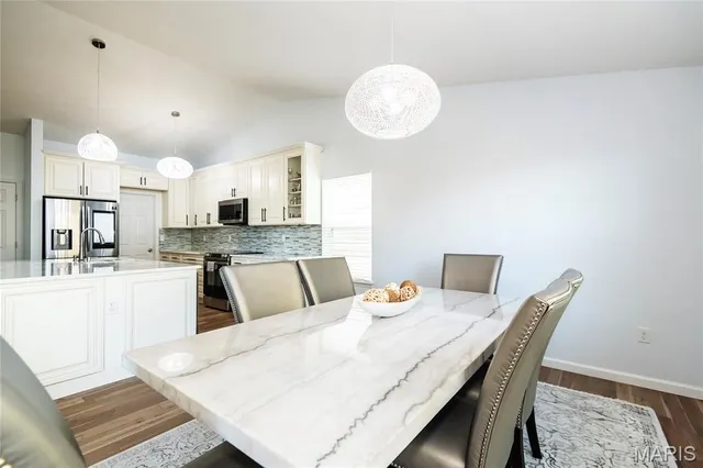 $379,900 | 1108 Timber Creek Lane, Imperial, MO 63052