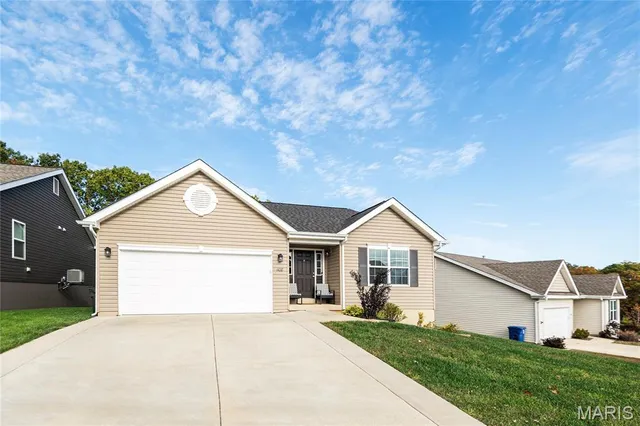 $379,900 | 1108 Timber Creek Lane, Imperial, MO 63052