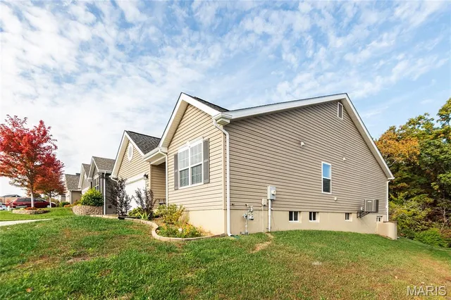 $379,900 | 1108 Timber Creek Lane, Imperial, MO 63052