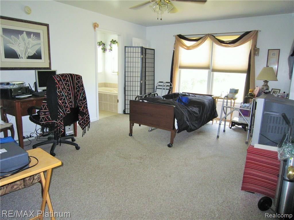 7011 Oak Grove Road Howell, MI 48855 - Photo 11 of 30 Master Suite