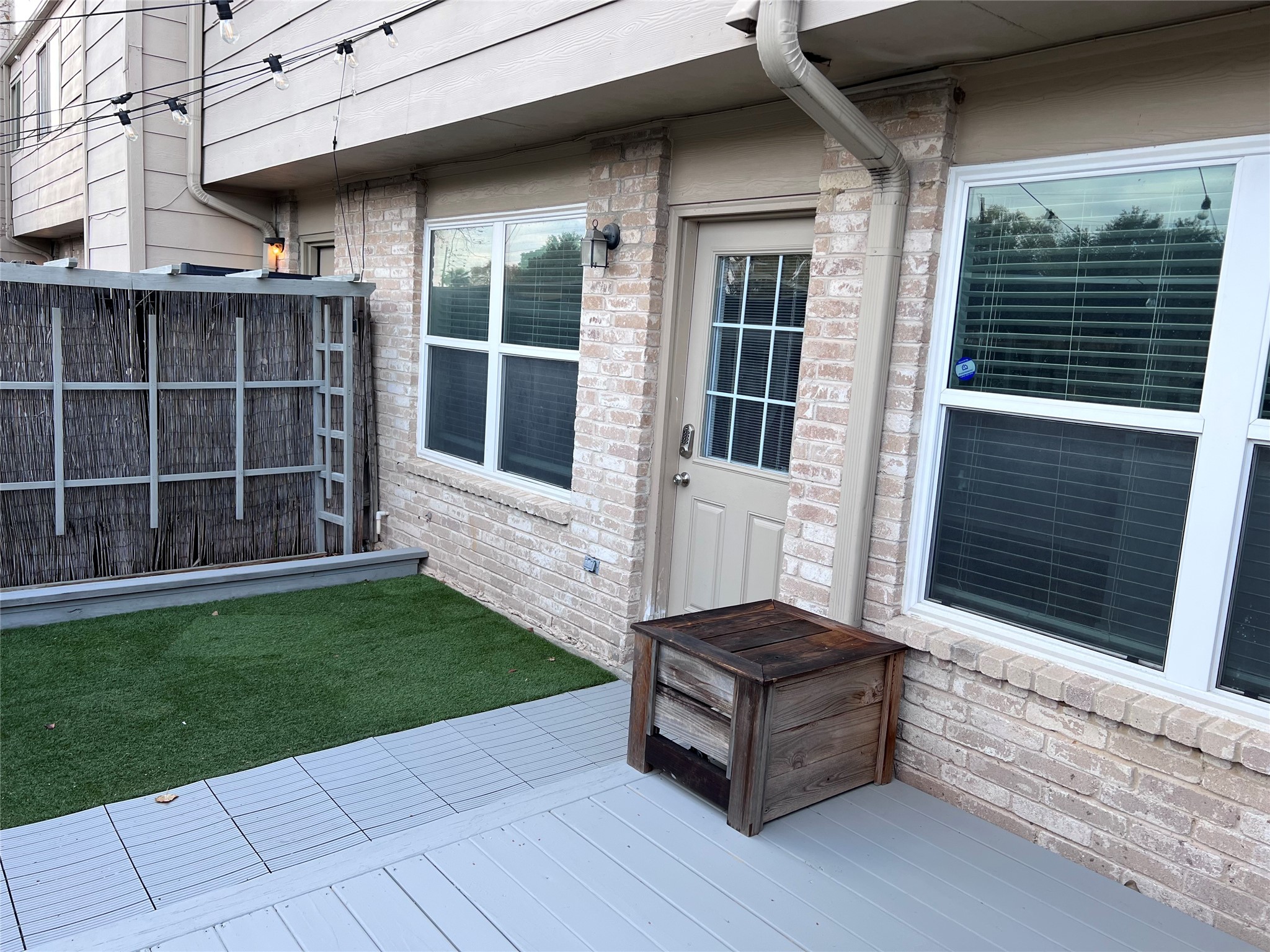 6486 Alisa Lane, Unit 620 Houston, TX 77084 - Photo 21 of 23 Back Patio