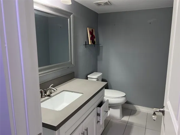 $1,950 | 6486 Alisa Lane, Unit 620, Houston, TX 77084
