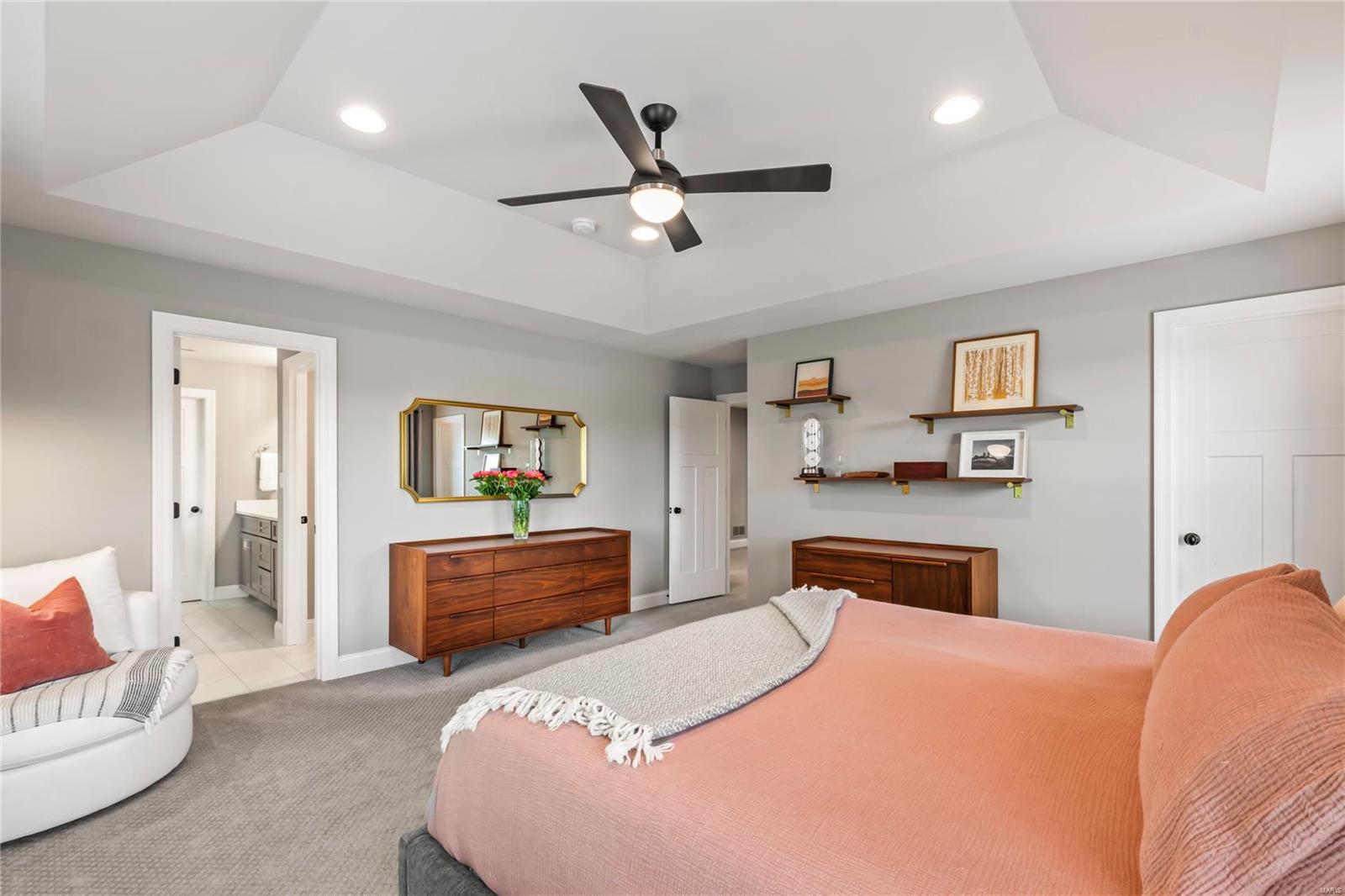 2408 High School Drive St. Louis, MO 63144 - Photo 13 of 27