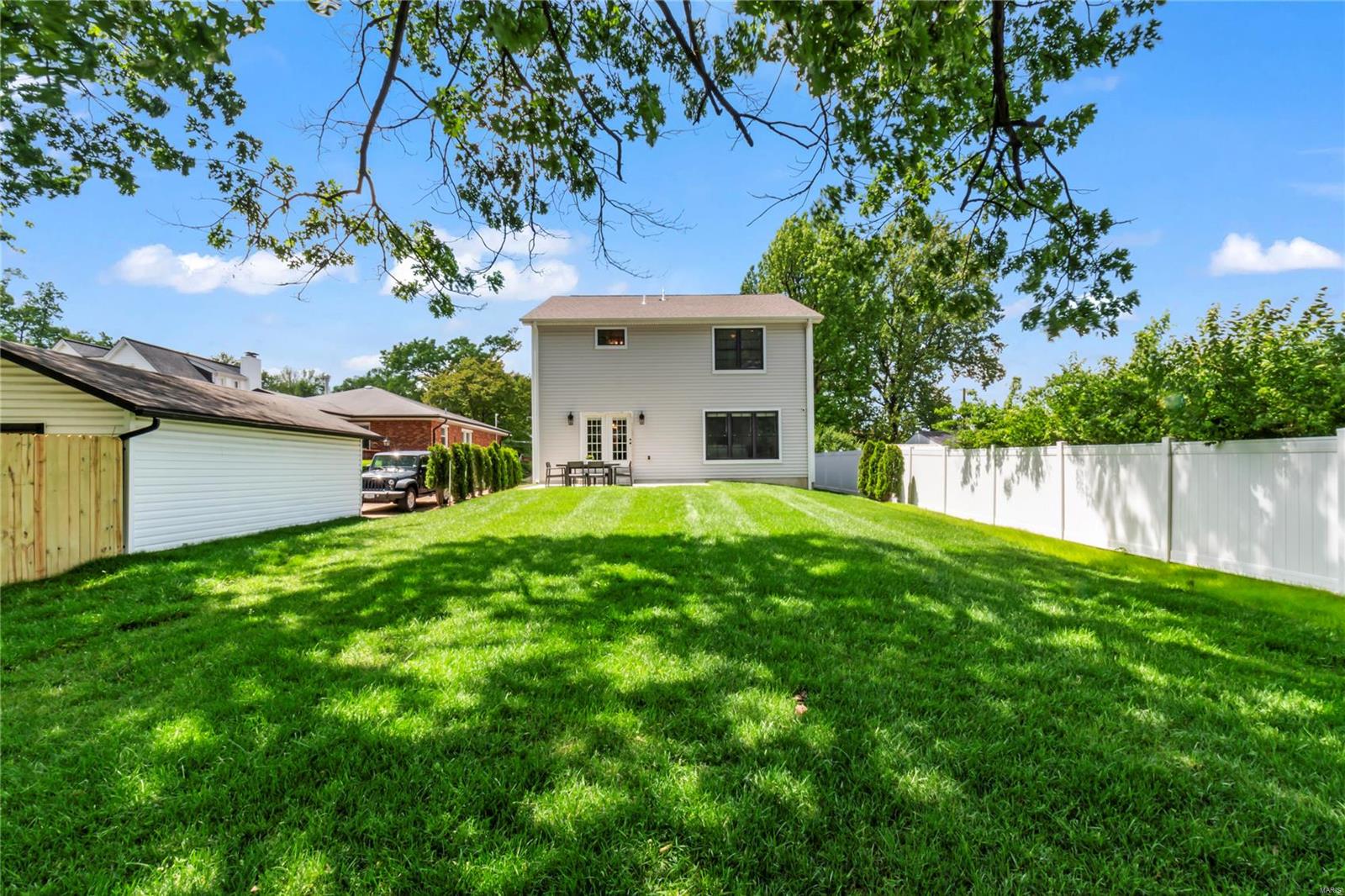 2408 High School Drive St. Louis, MO 63144 - Photo 25 of 27