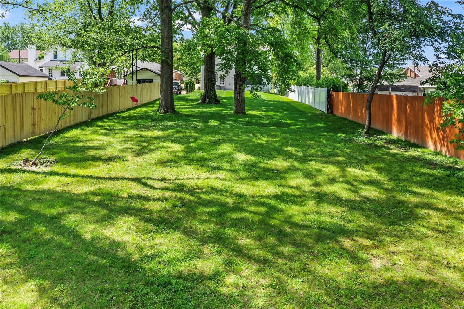 2408 High School Drive St. Louis, MO 63144 - Photo 26 of 27