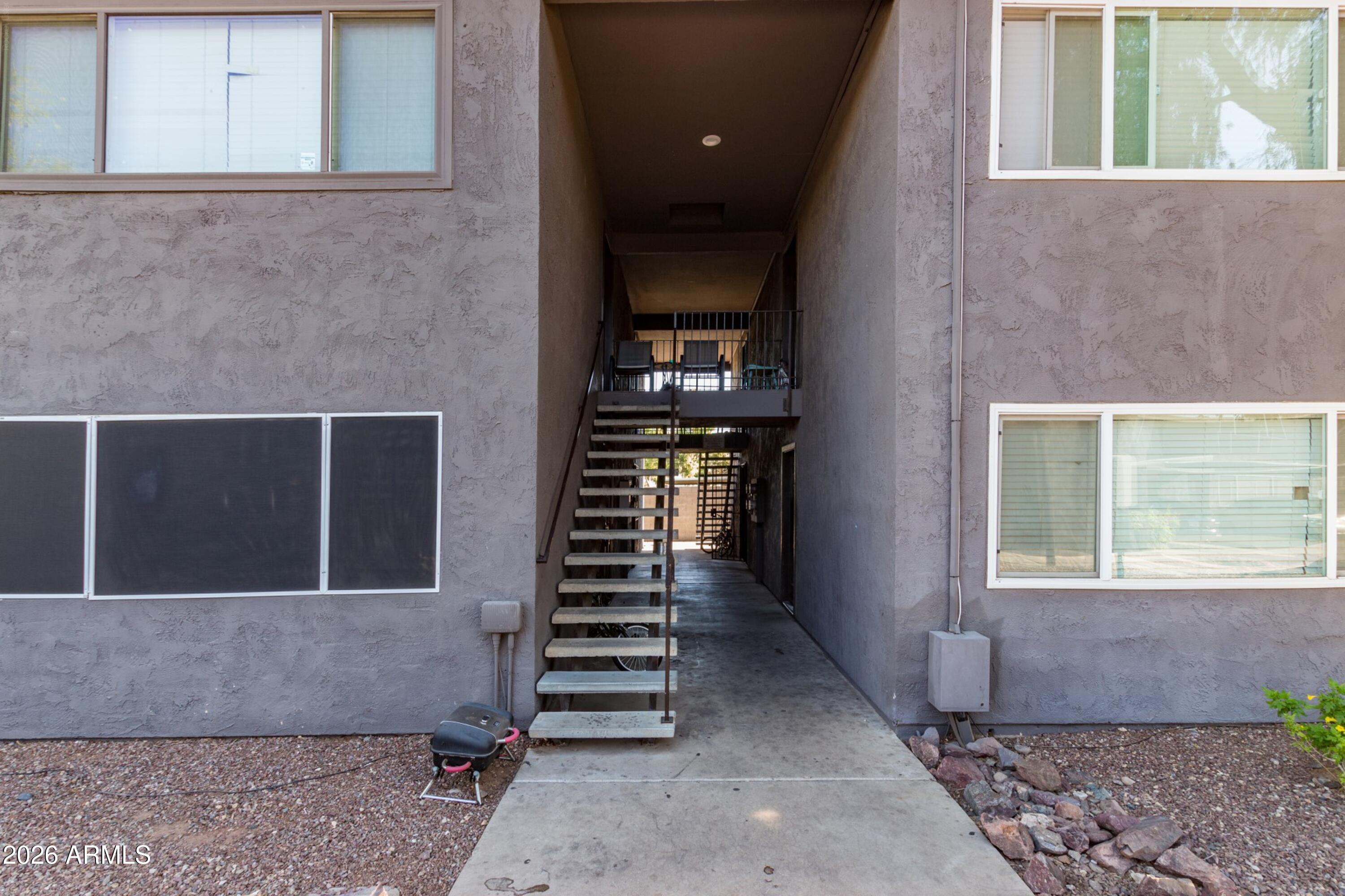 424 West Brown Road, Unit 248 Mesa, AZ 85201 - Photo 18 of 19 a view of outdoor space