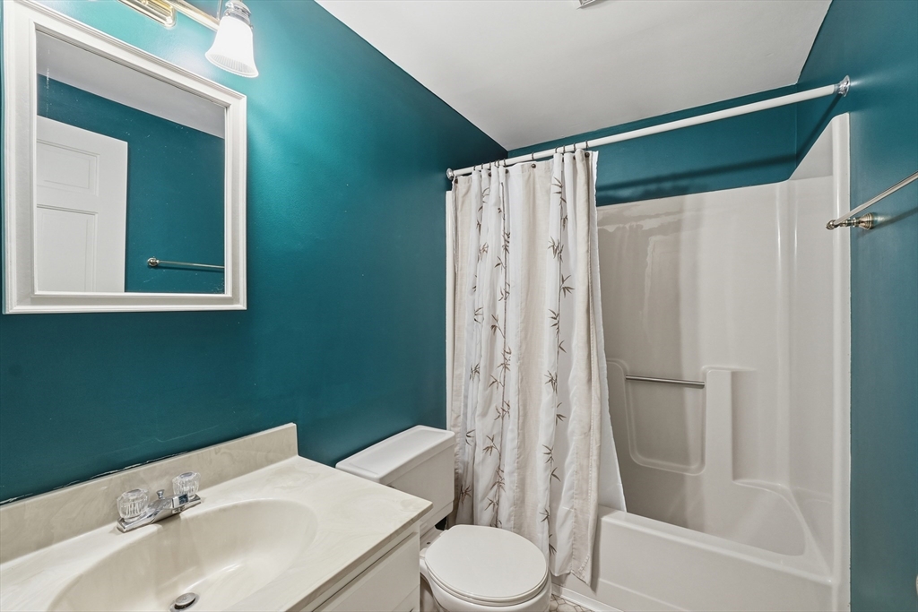 292 Cedar Street Sturbridge, MA 01518 - Photo 18 of 38 Gallery Image 18