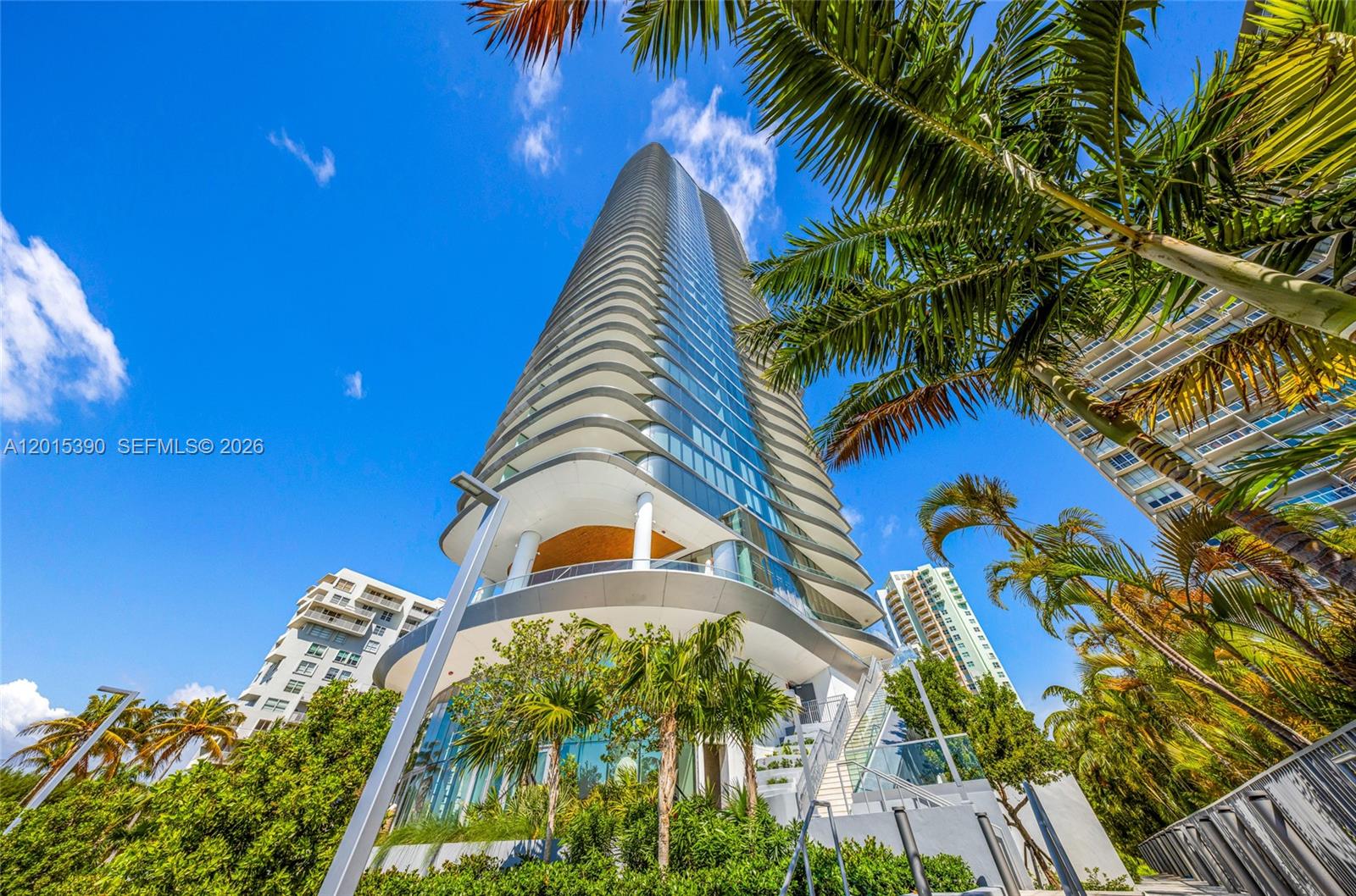 175 Southeast 25th Road, Unit 1203 Miami, FL 33129 - Photo 3 of 93