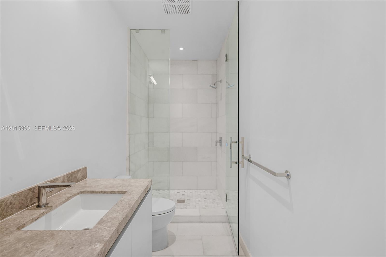 175 Southeast 25th Road, Unit 1203 Miami, FL 33129 - Photo 8 of 93