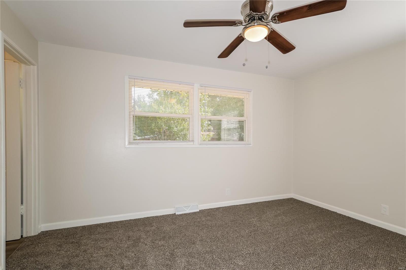 9630 Perch Drive St. Louis, MO 63136 - Photo 14 of 17