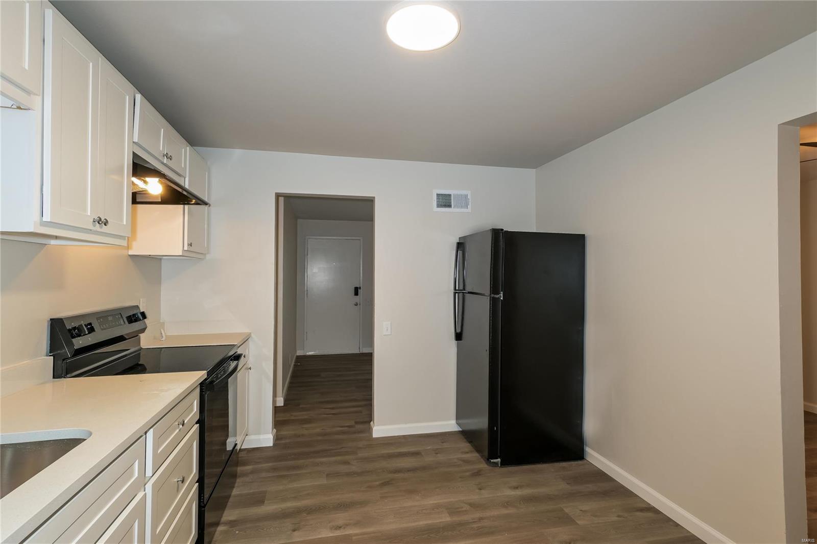 9630 Perch Drive St. Louis, MO 63136 - Photo 8 of 17