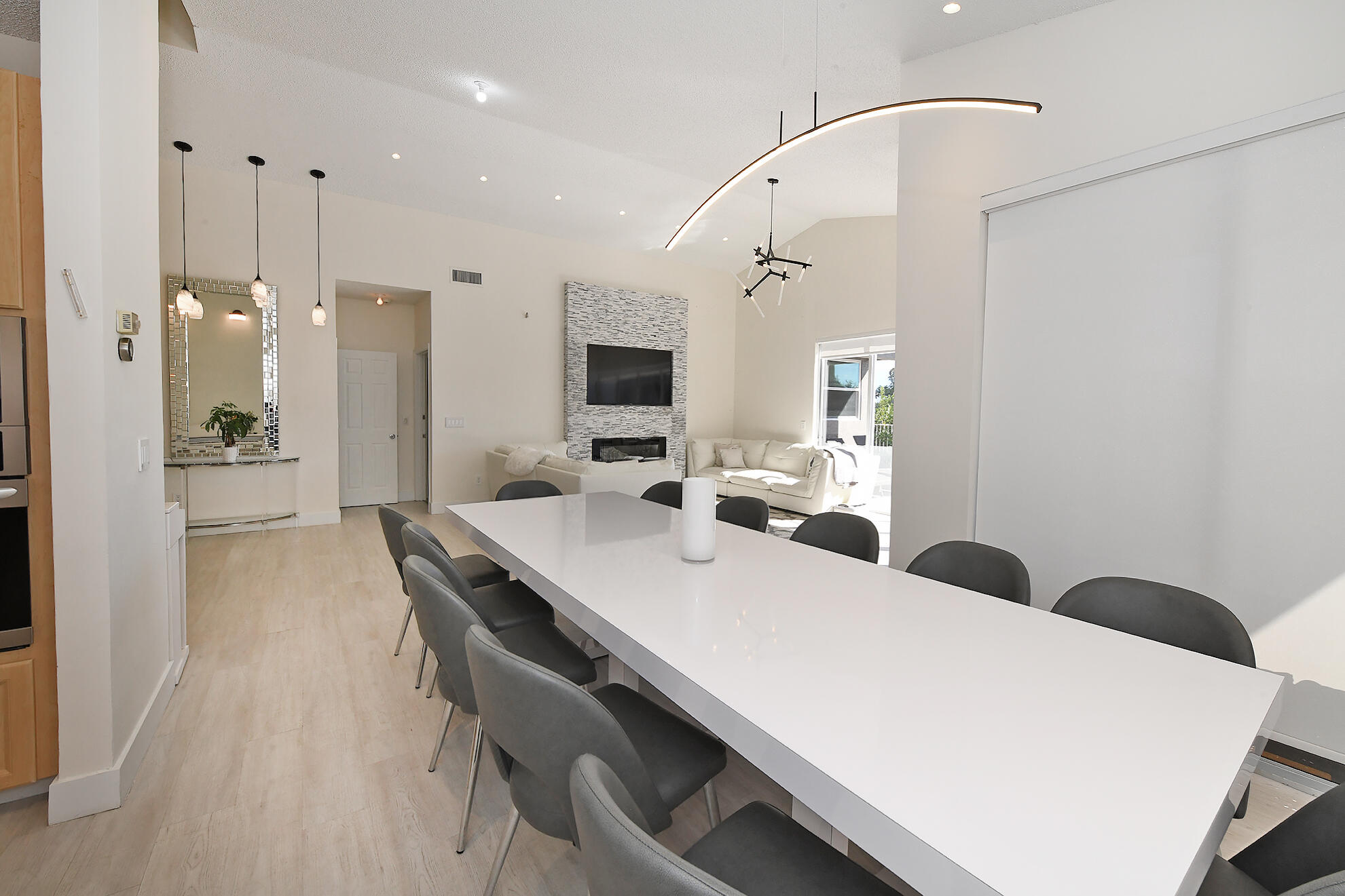 7196 Via Palomar Boca Raton, FL 33433 - Photo 11 of 34 the great room 5