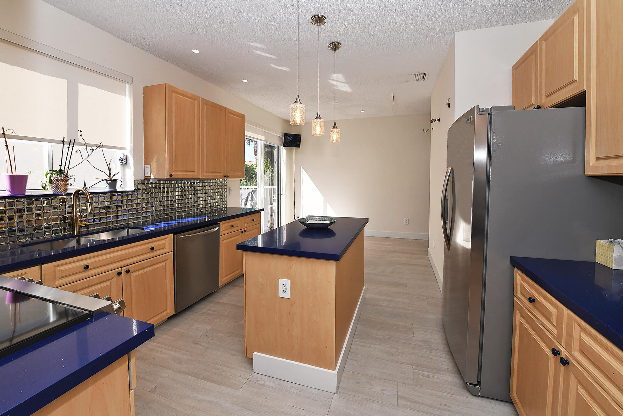 7196 Via Palomar Boca Raton, FL 33433 - Photo 17 of 34 the kitchen