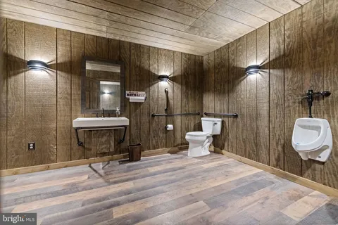 $1,300,000 | 3204 Highway 72, Jonestown, PA 17038