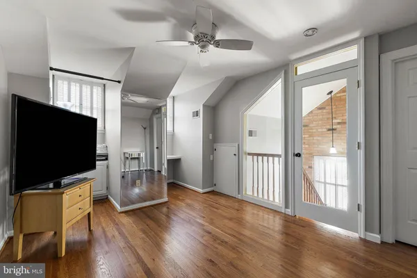 $3,350 | 2115 Fairfield Place, Wilmington, DE 19805
