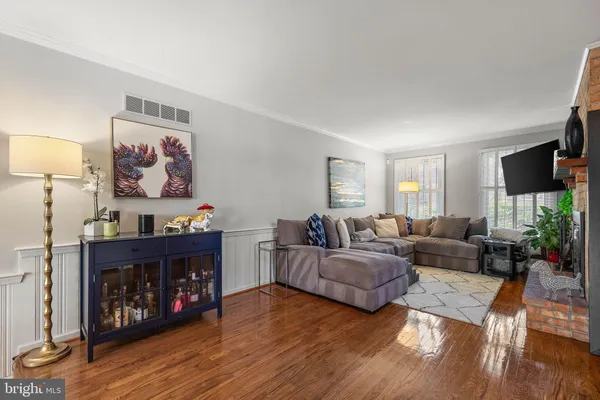 $3,350 | 2115 Fairfield Place, Wilmington, DE 19805