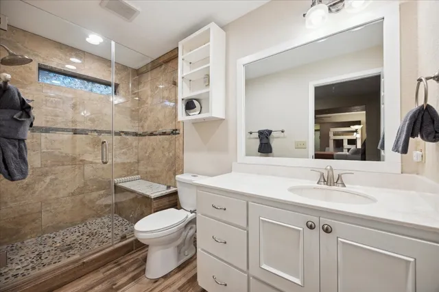 $875,000 | 2232 Glenn Drive, Canyon Lake, TX 78133