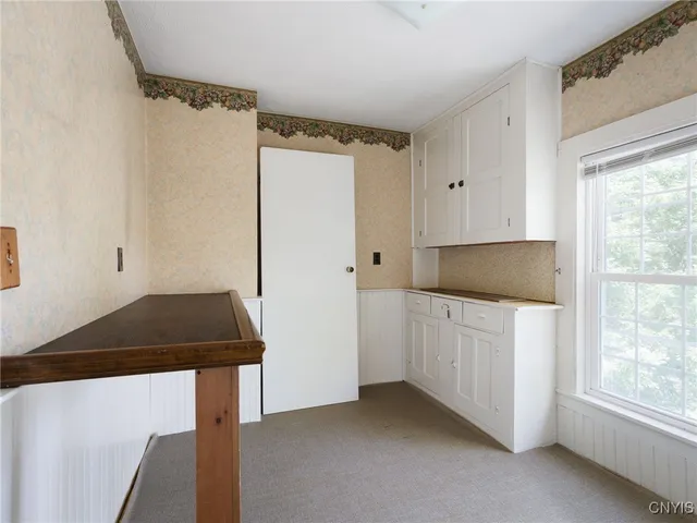 $1,750 | 427 East Flower Avenue, Watertown, NY 13601