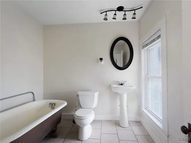 $1,750 | 427 East Flower Avenue, Watertown, NY 13601