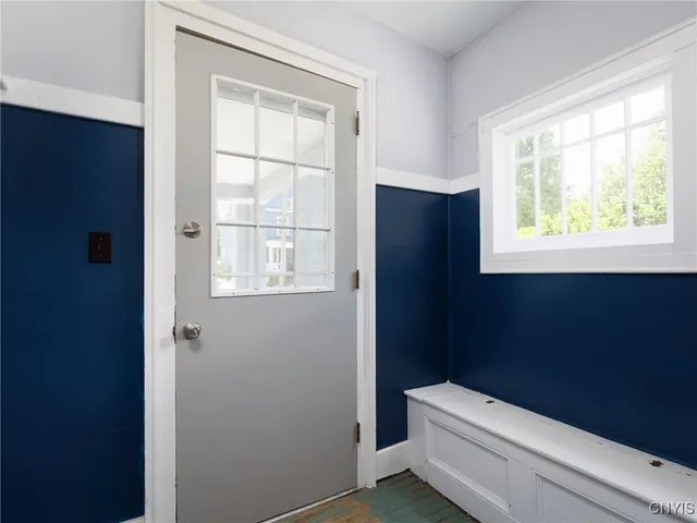 $1,750 | 427 East Flower Avenue, Watertown, NY 13601