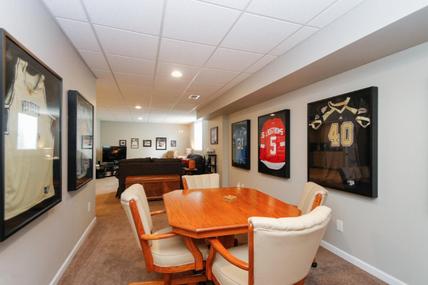 3810 Nichols Road Kalamazoo, MI 49004 - Photo 23 of 33 3810 Nichols Rd-122