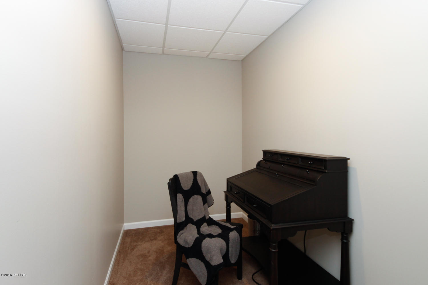 3810 Nichols Road Kalamazoo, MI 49004 - Photo 27 of 33 3810 Nichols Rd-126