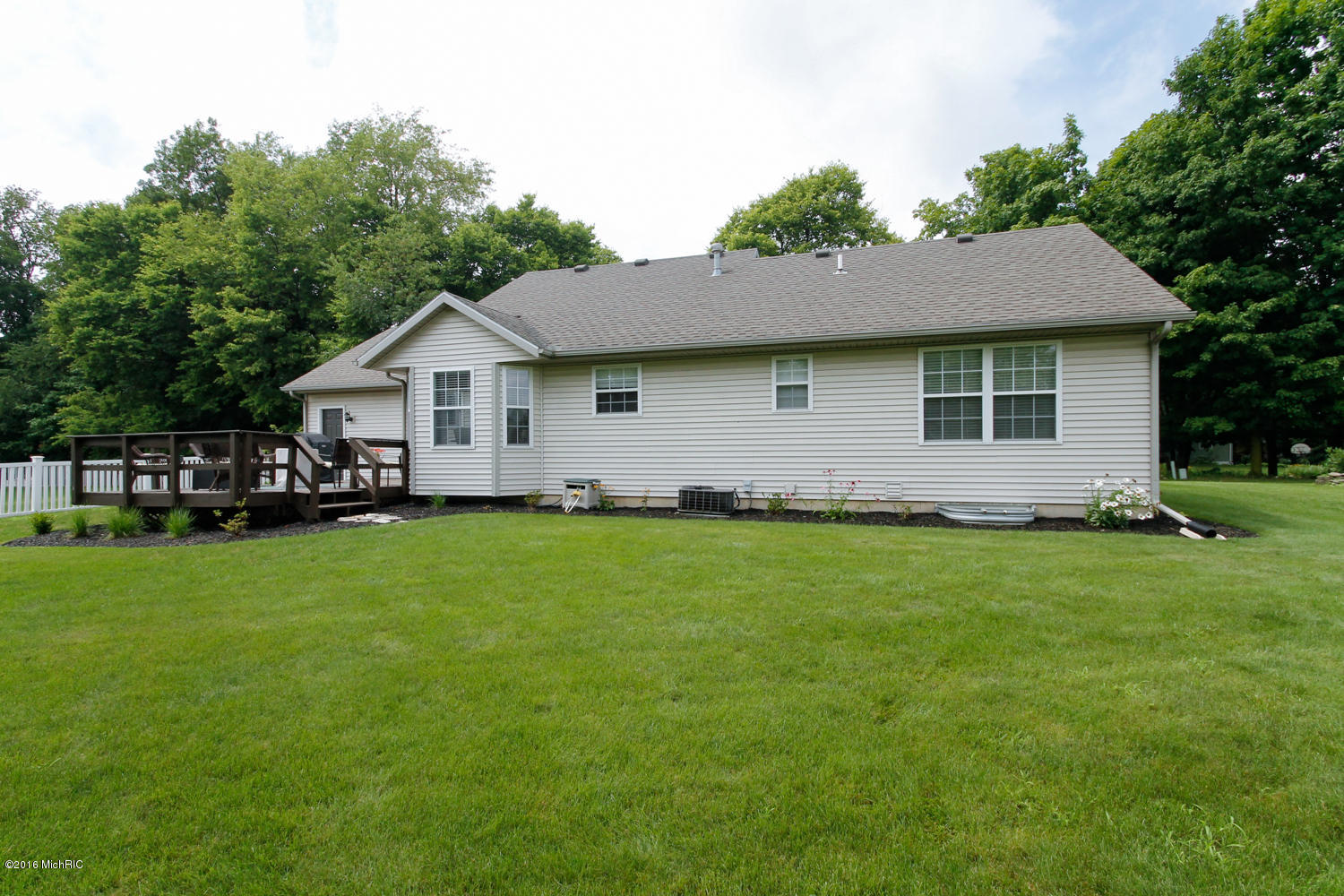 3810 Nichols Road Kalamazoo, MI 49004 - Photo 32 of 33 3810 Nichols Rd-131