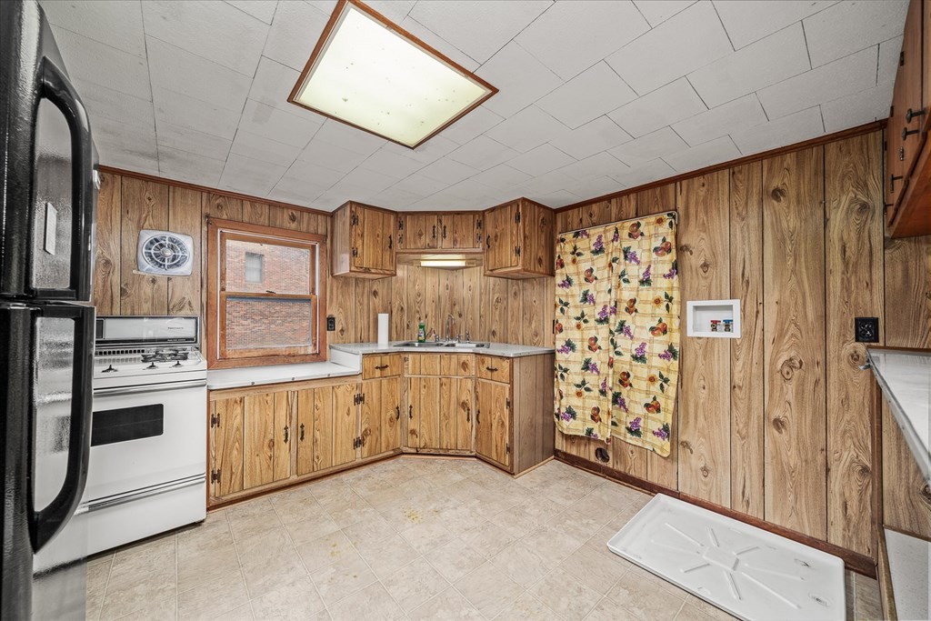 671 Lemont And Yates Mountain Road Spencer, TN 38585 - Photo 18 of 30