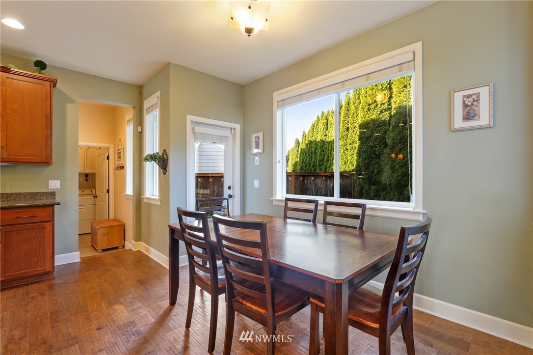 6726 Southeast 2nd Street Renton, WA 98059 - Photo 7 of 40