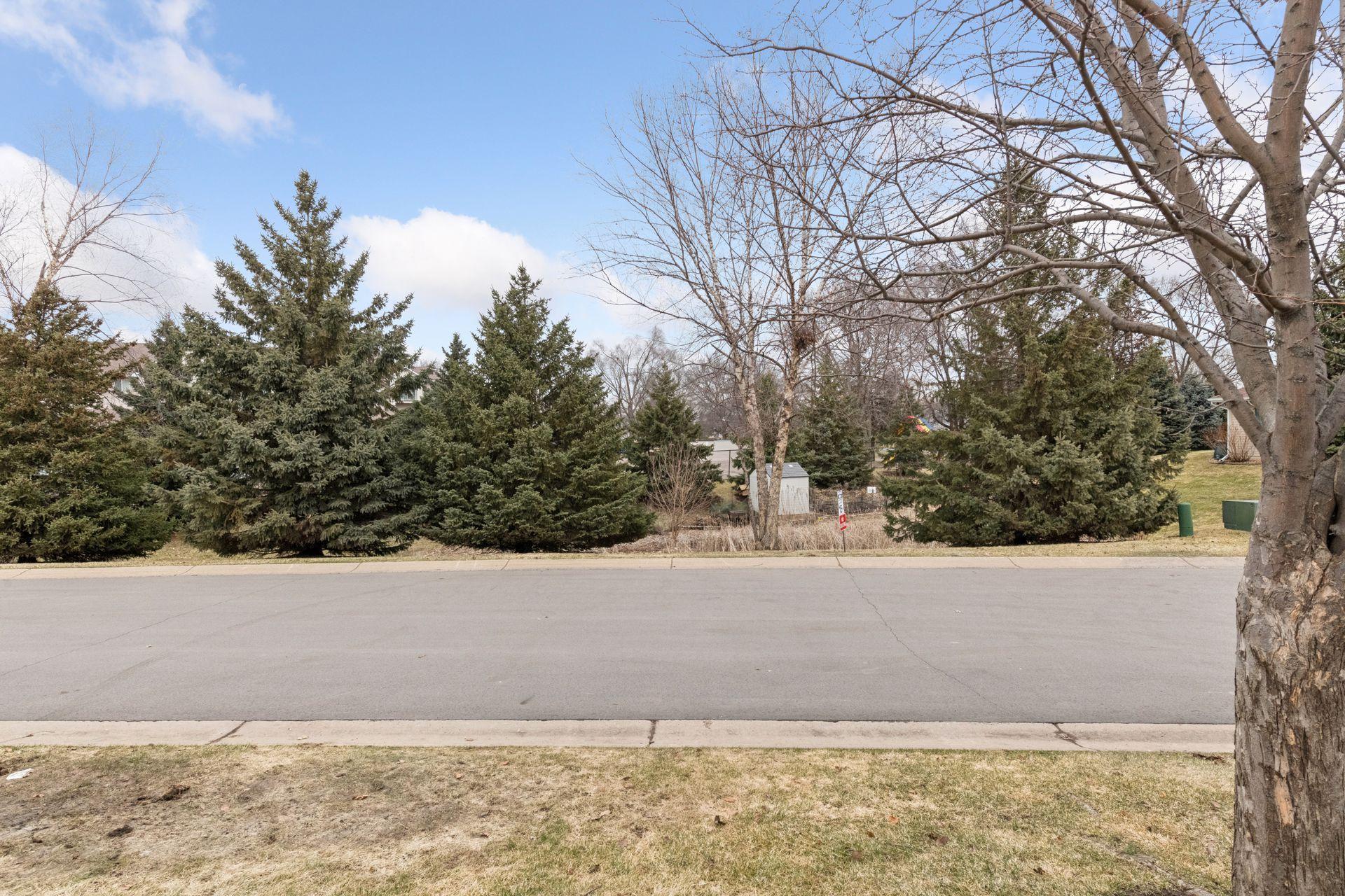 826 Roundhouse Street Shakopee, MN 55379 - Photo 32 of 32