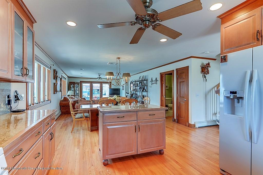 39 Pilot Road Toms River, NJ 08753 - Photo 11 of 26 0008__SMALL-e
