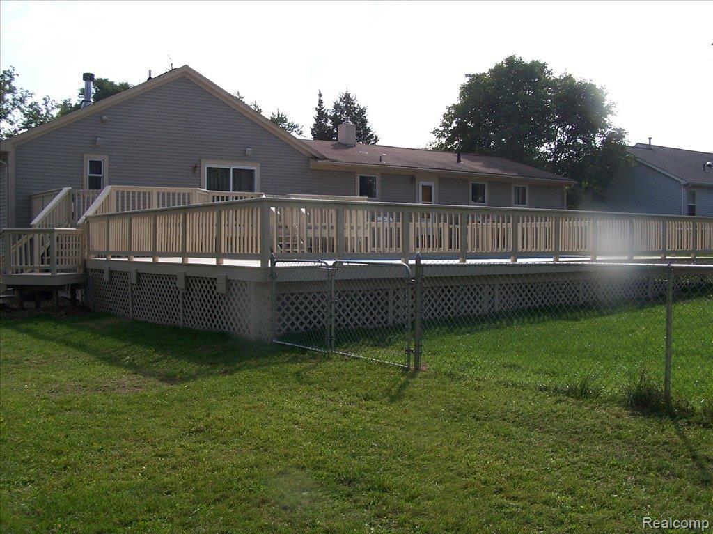 5140 Maybee Road Clarkston, MI 48346 - Photo 16 of 25 Backyard