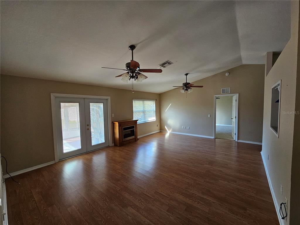 11722 Southeast 72nd Terrace Road Belleview, FL 34420 - Photo 2 of 11