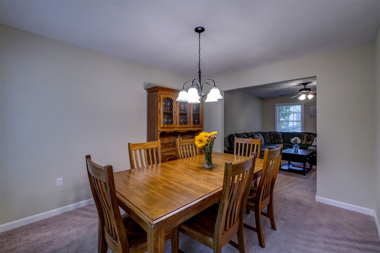 375 Bodwell Road Manchester, NH 03109 - Photo 13 of 40