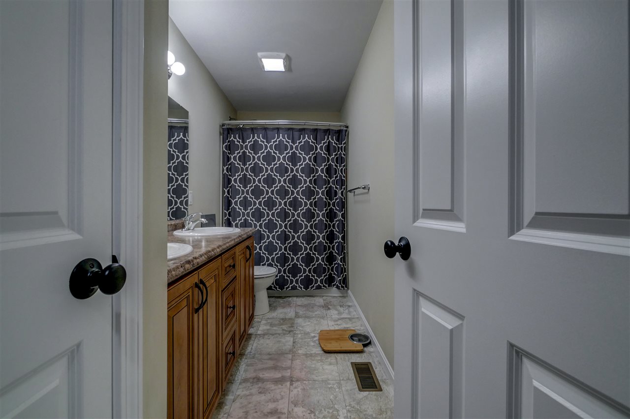 375 Bodwell Road Manchester, NH 03109 - Photo 28 of 40