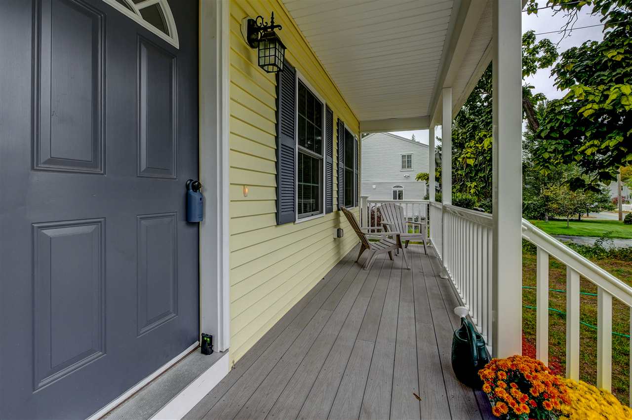375 Bodwell Road Manchester, NH 03109 - Photo 4 of 40