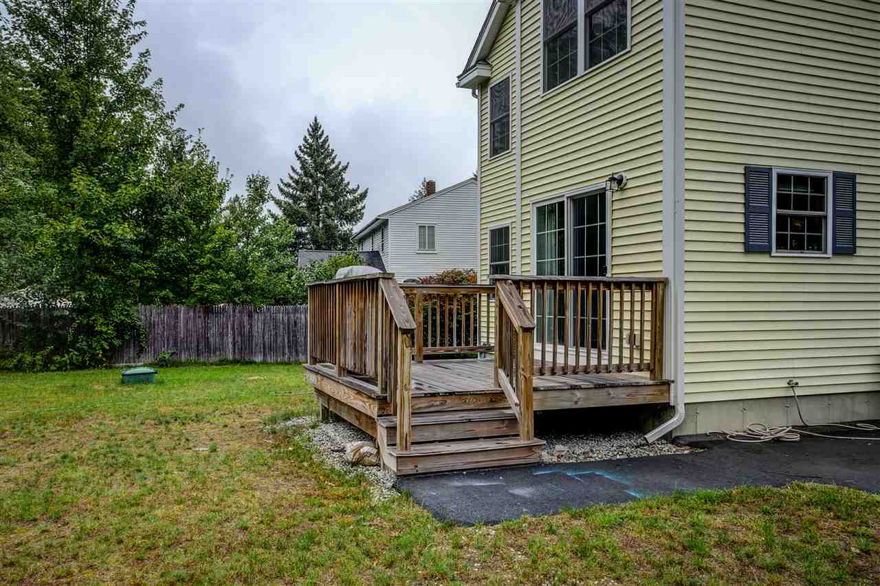 375 Bodwell Road Manchester, NH 03109 - Photo 35 of 40