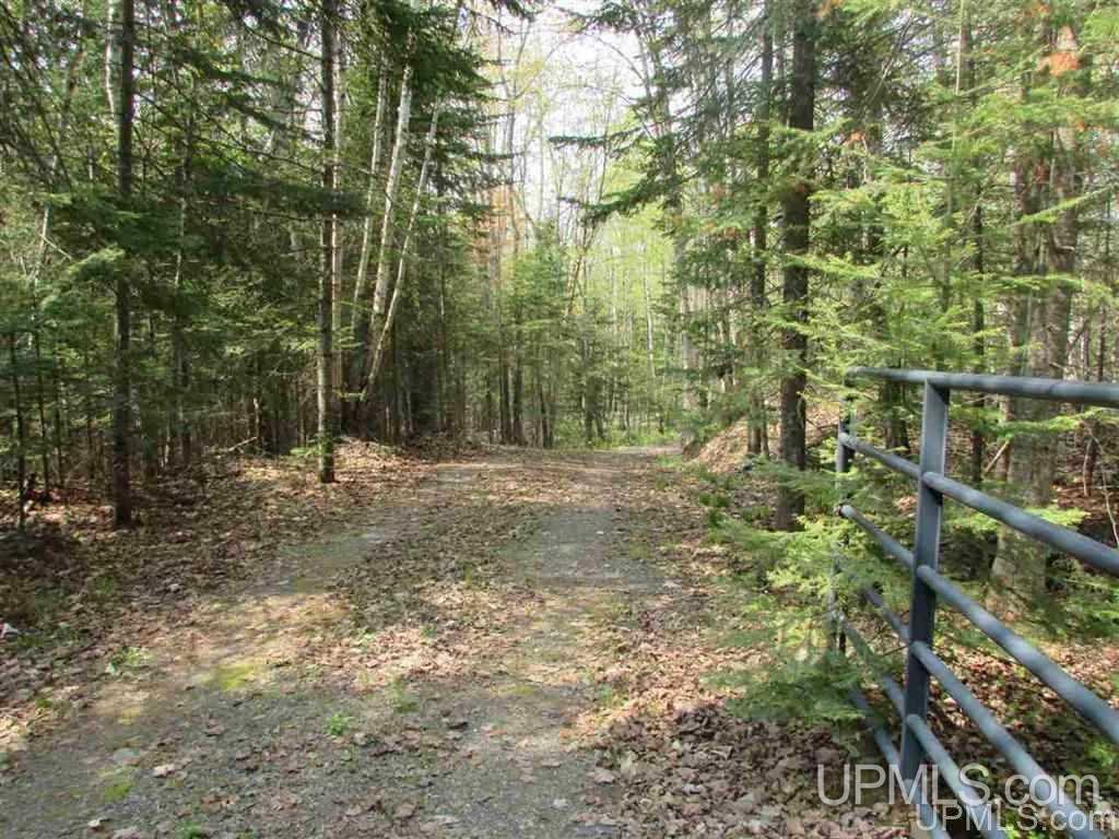 20563 Point Abbaye Road Lanse, MI 49946 - Photo 32 of 33