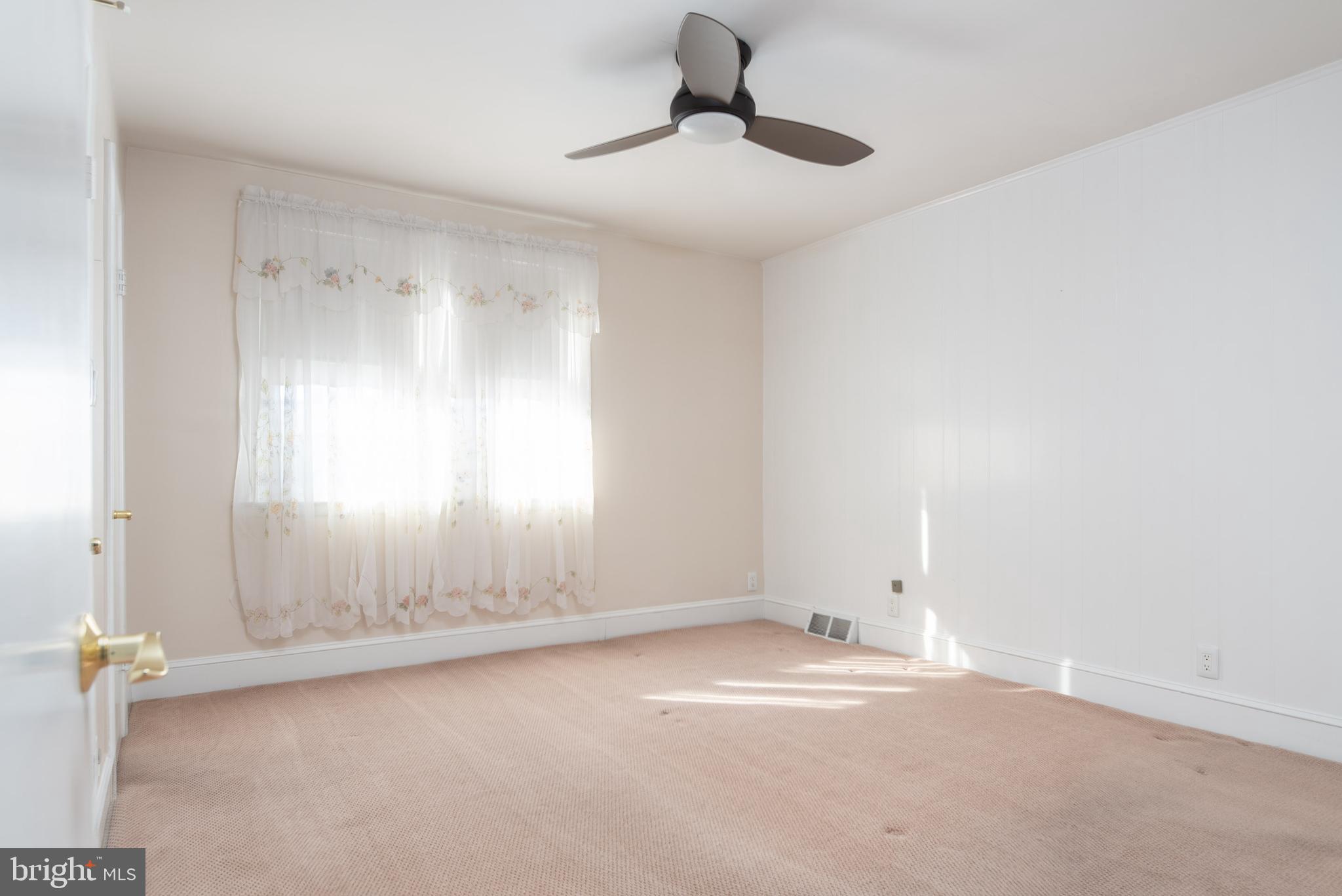 313 Righter Street Philadelphia, PA 19128 - Photo 9 of 23 Gallery Image 9