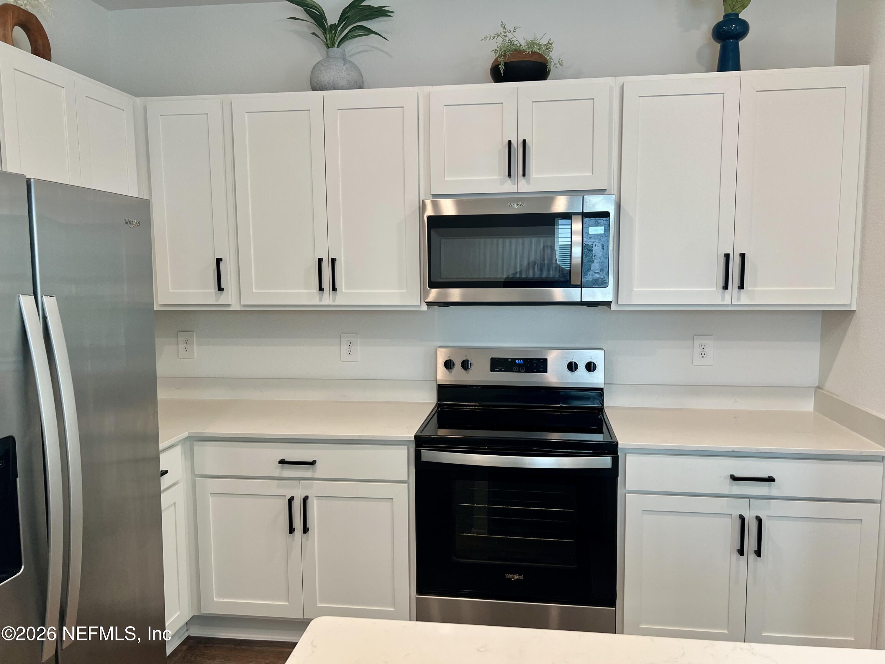 656 Celtic Drive Jacksonville, FL 32218 - Photo 11 of 26 IMG_4548
