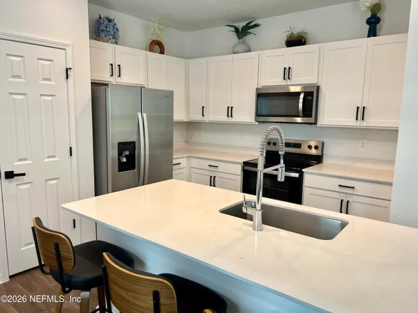 $1,795 | 656 Celtic Drive, Jacksonville, FL 32218