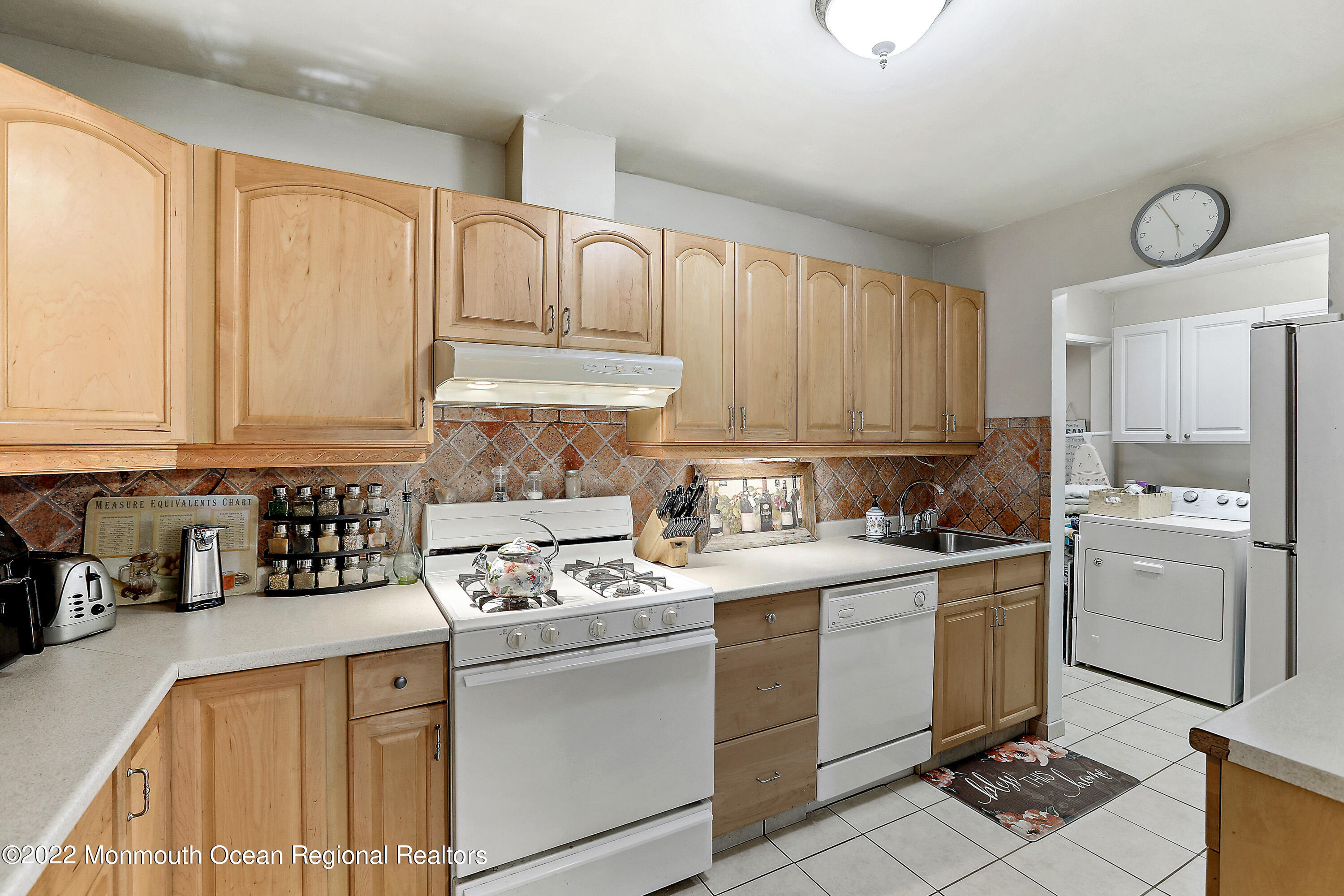 44 Double Trouble Road Toms River, NJ 08757 - Photo 5 of 26 5W5A7334
