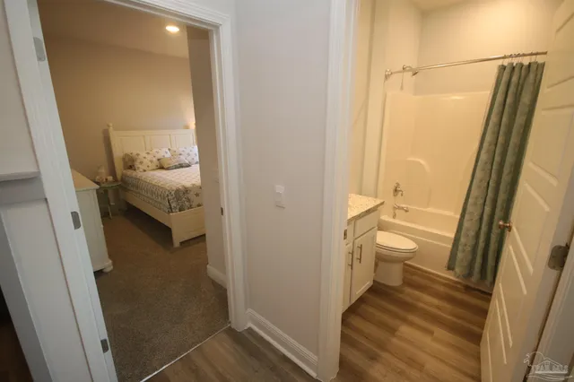 $475,000 | 6565 Captiva Drive, Milton, FL 32570