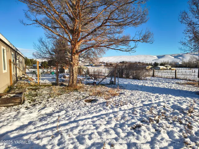 $479,000 | 460 McPherson Lane, Selah, WA 98942